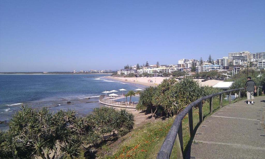 Cheltenham Apartments Caloundra Buitenkant foto