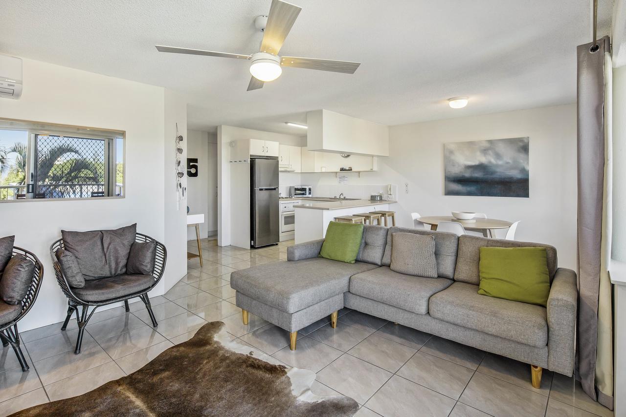 Cheltenham Apartments Caloundra Buitenkant foto