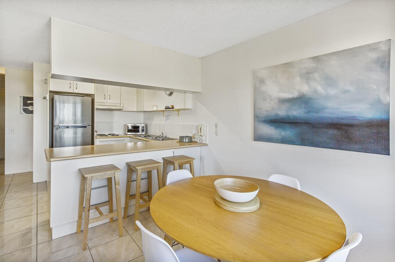 Cheltenham Apartments Caloundra Buitenkant foto