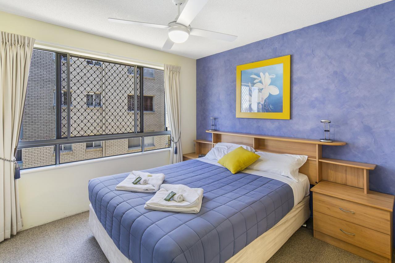 Cheltenham Apartments Caloundra Buitenkant foto
