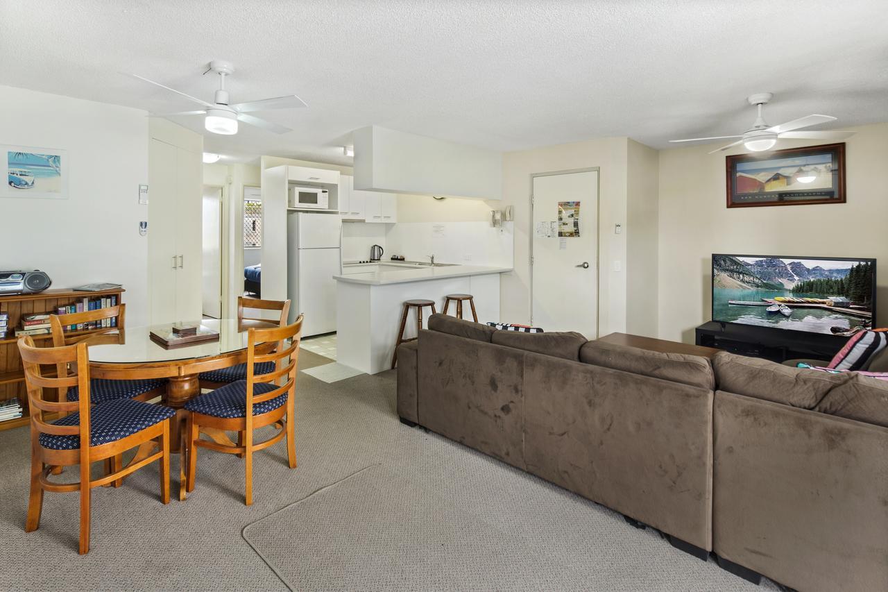 Cheltenham Apartments Caloundra Buitenkant foto